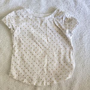 12 to 18 month Old Navy White T-Shirt with Gold Polka Dots